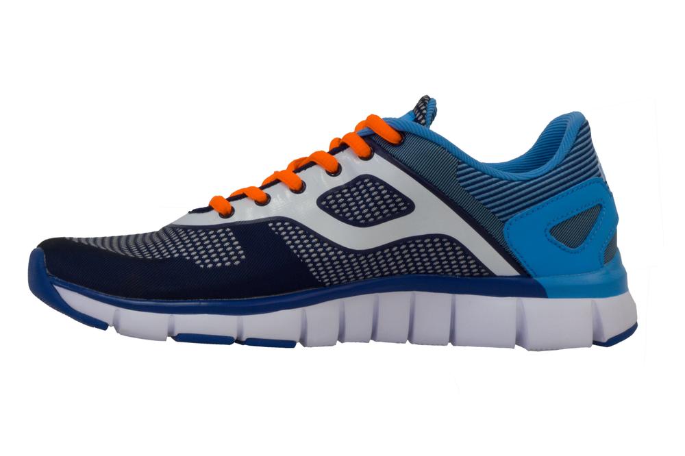 peak running shoes