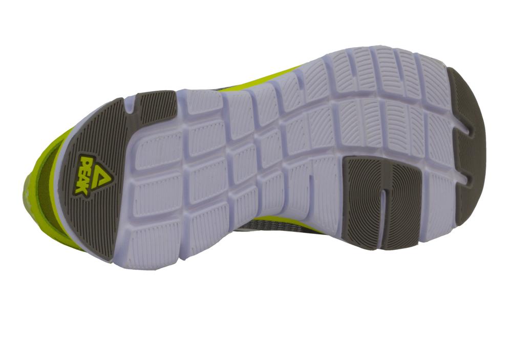 peak running shoes