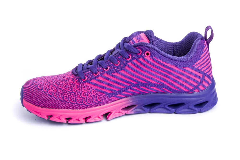 men's at peake 20 running sneakers from finish line