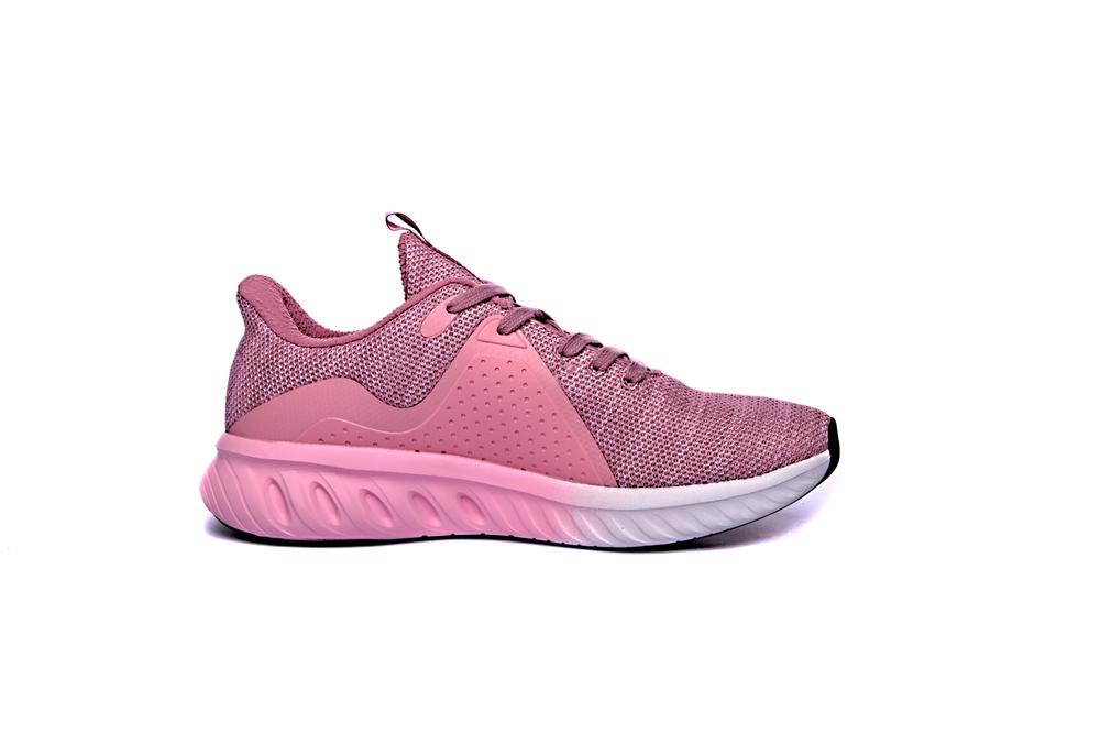 peak running shoes