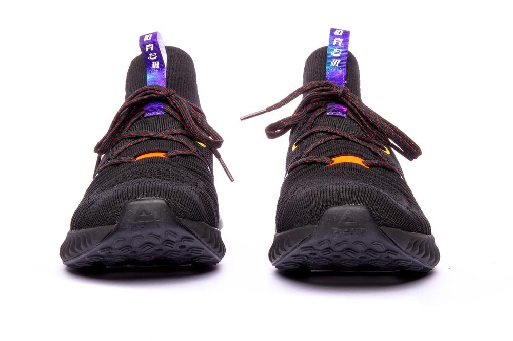 peak cushion running shoes