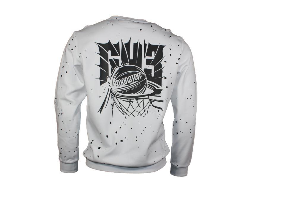 peak round neck sweater