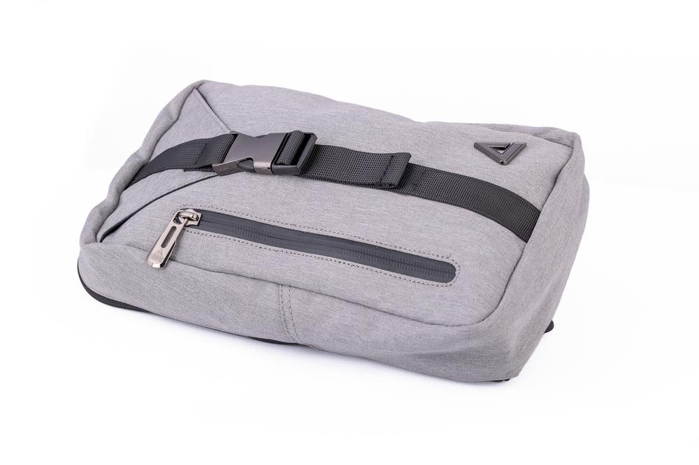 peak taška přes hruď