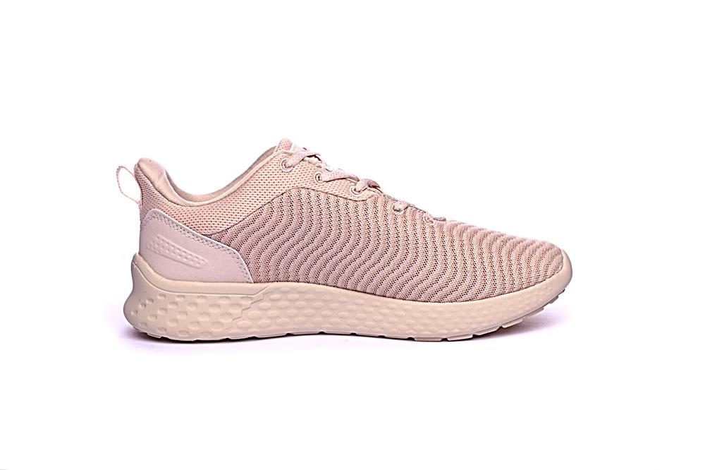 peak health shoes