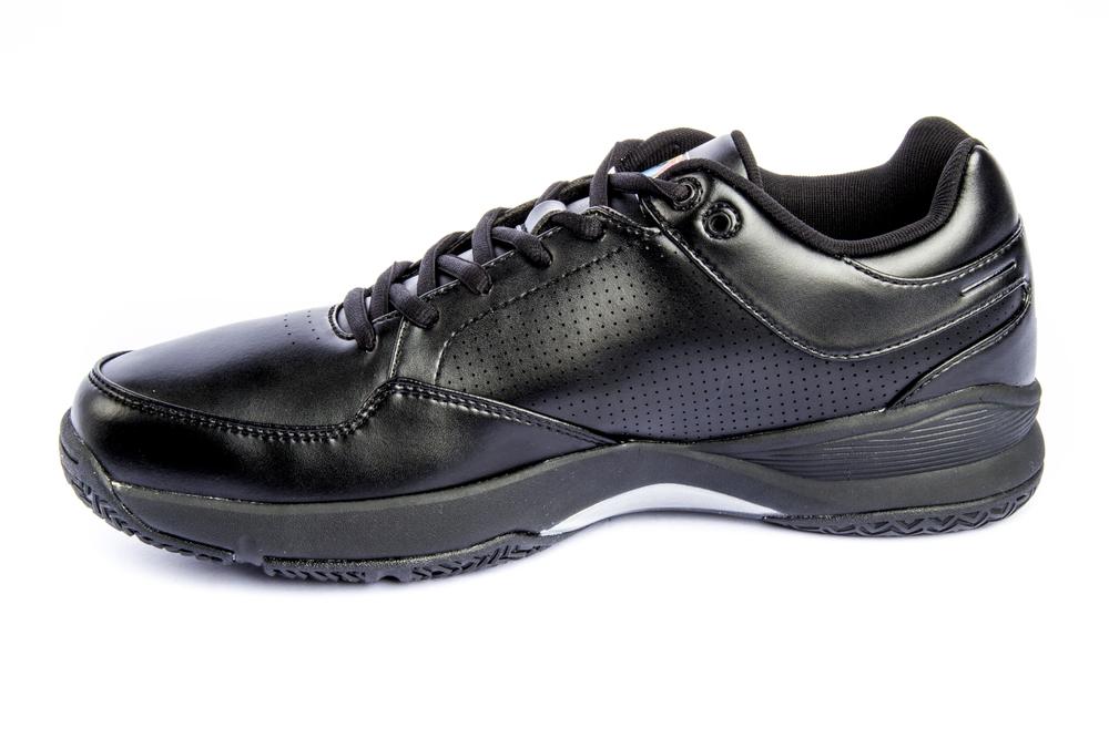 Peak referee sale shoes